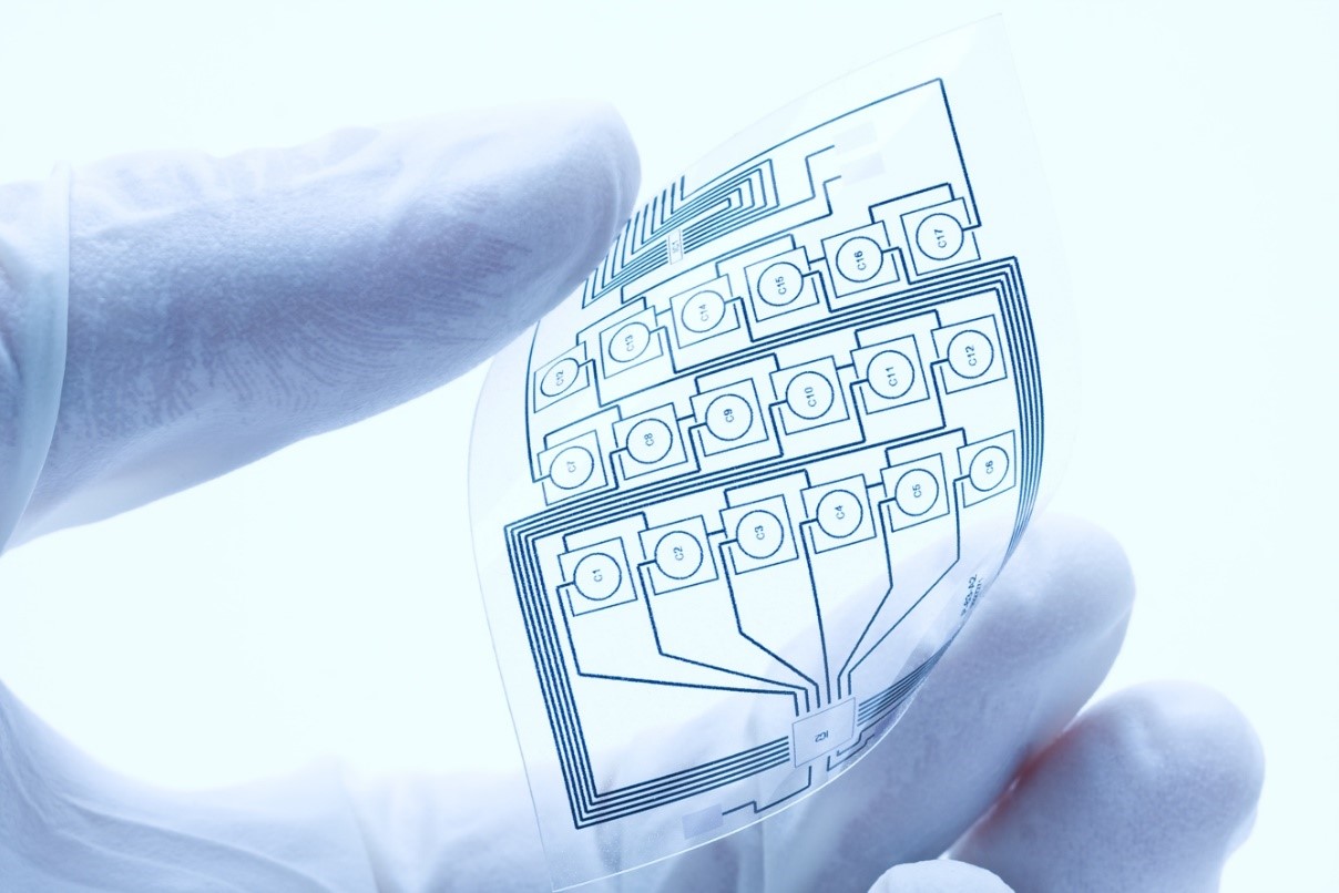 With flexible devices high in demand, researchers have developed a method that enables damaged flexible circuits to self-heal broken conducting path; this could result in huge improvements in the reliability and service life.