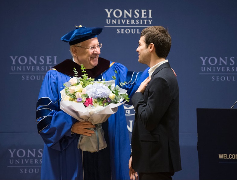 Yonsei University Confers Honorary Doctorate in Law to Israeli President Reuven Rivlin
