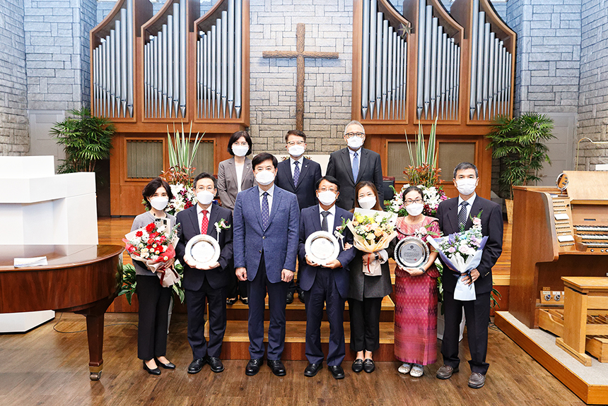 The 21st Underwood Missionary Award Ceremony is Held
