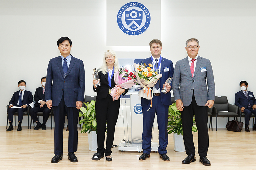 12th and 13th R. K. Cho Economics Prize Award Ceremony and Commemorative Lectures