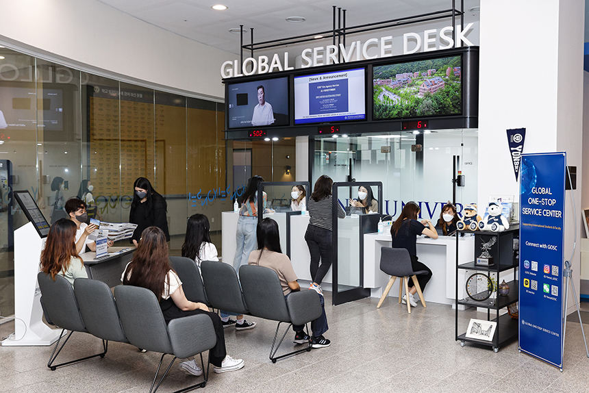 Global Service Desk Opens to Support International Students