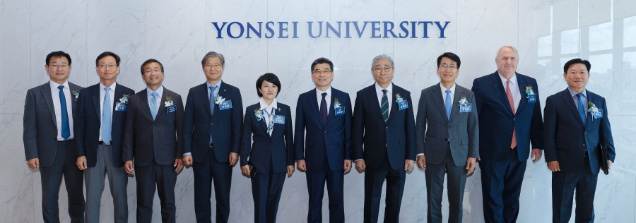 AI혁신연구원 개원식(_EO_032010월 24일 AI혁신연구원 개원식.jpg) 관련사진2