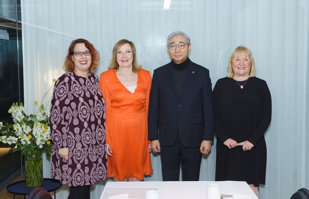 헬싱키 대학 총장단 접견(_EO_57781월 20일 Univ of Helsinki.jpg) 관련사진2