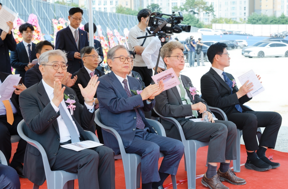 원주연세의료원 제2병원 착공식(_EO_67109월 14일 원주연세의료원 제2병원 착공식.jpg) 관련사진2